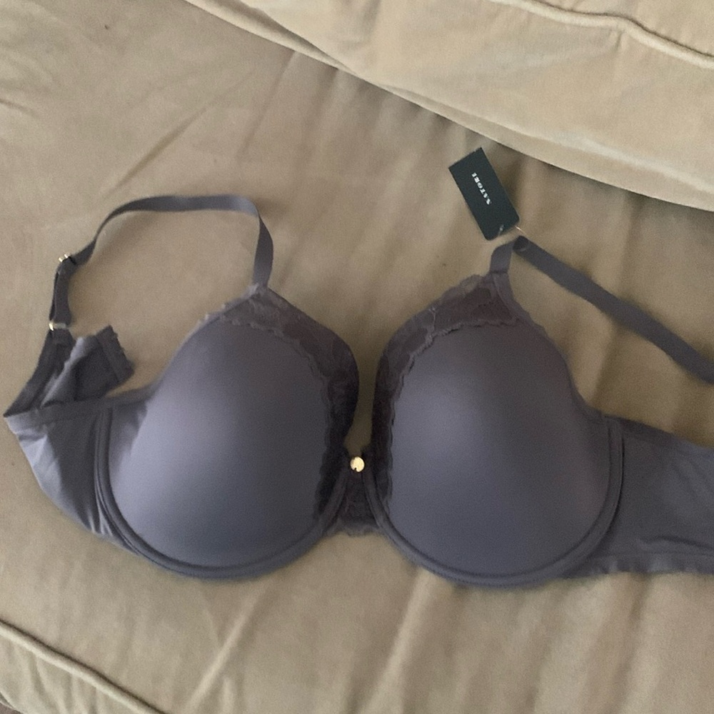 Bra - Picture 1 of 3